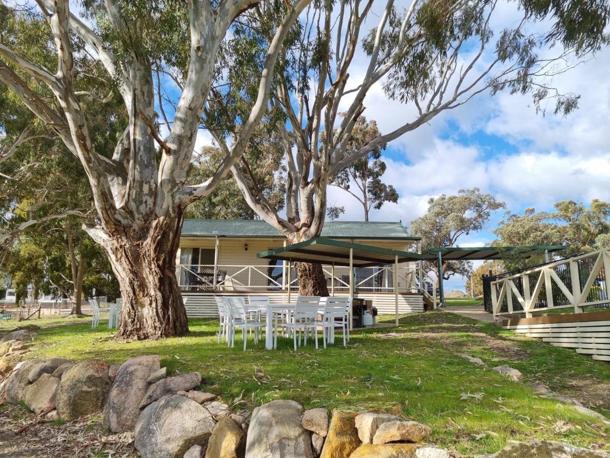 Golden Heritage Accommodation Beechworth Eksteriør billede